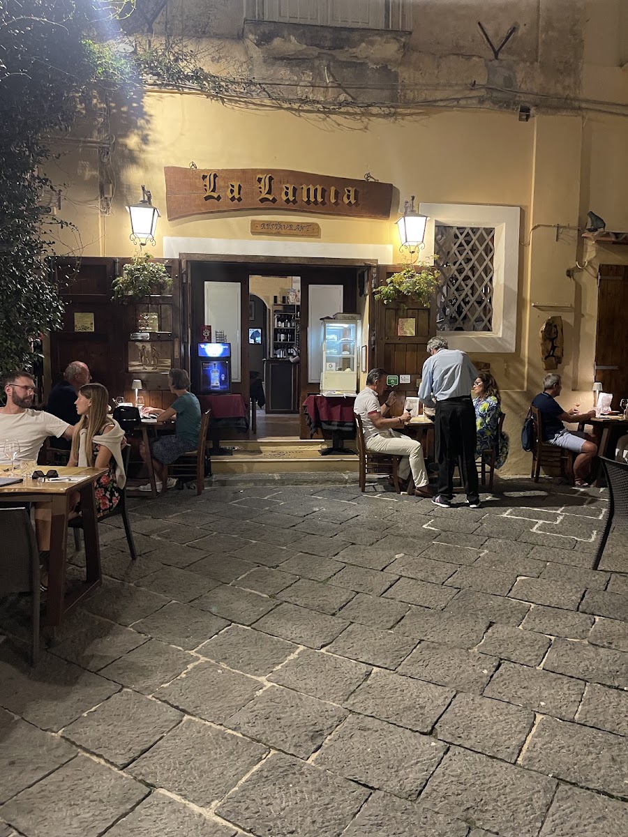 Ristorante La Lamia - Photo 2