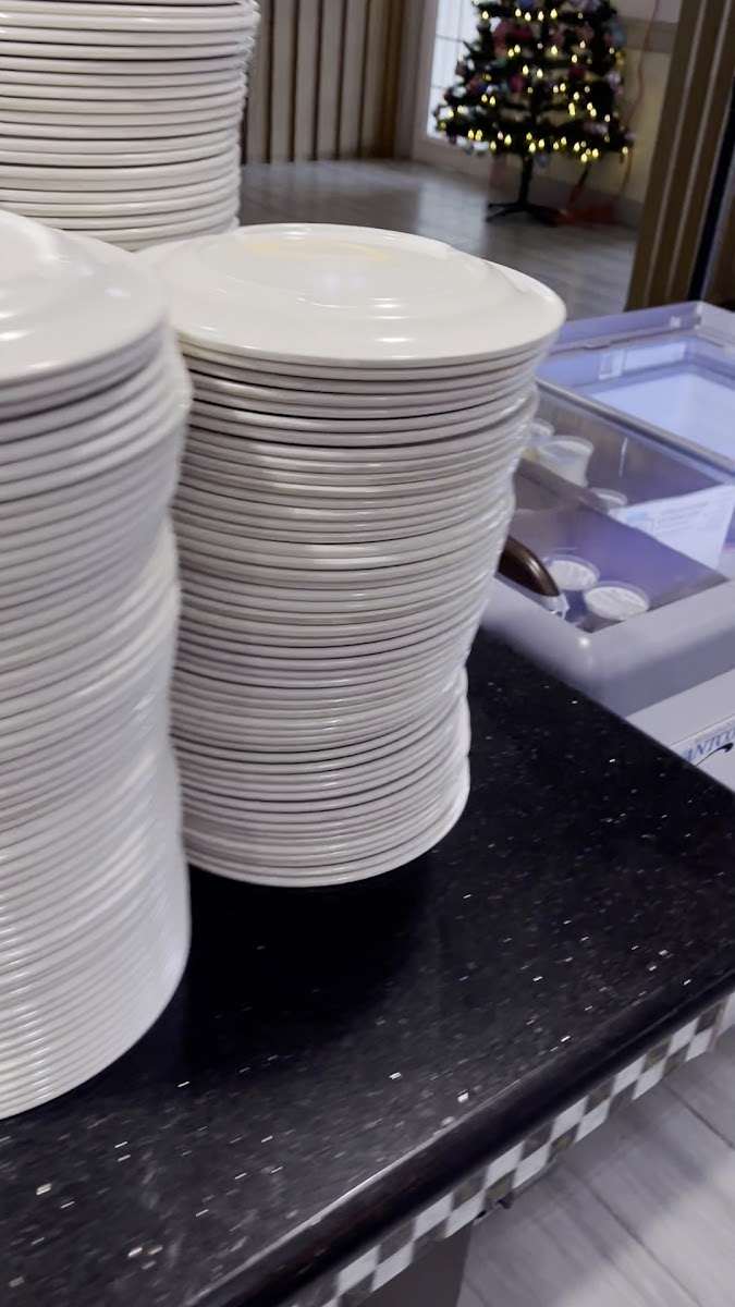 Golden Panda Buffet - Photo 1