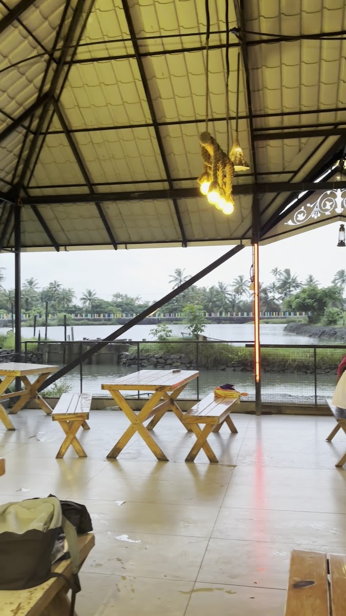 Twilight Cafe - Photo 1