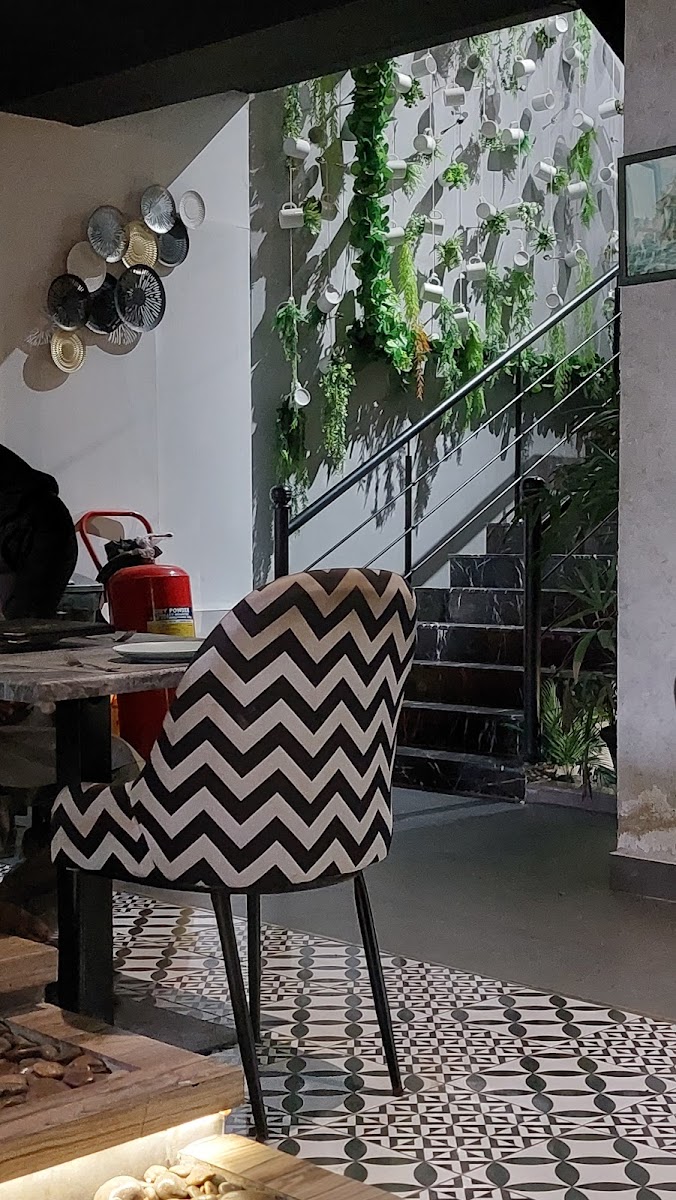 Factory Cafe - Photo 2