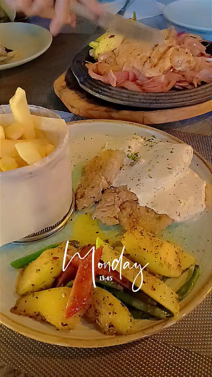Factory Cafe - Photo 4