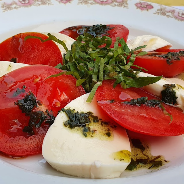 Insalata Caprese