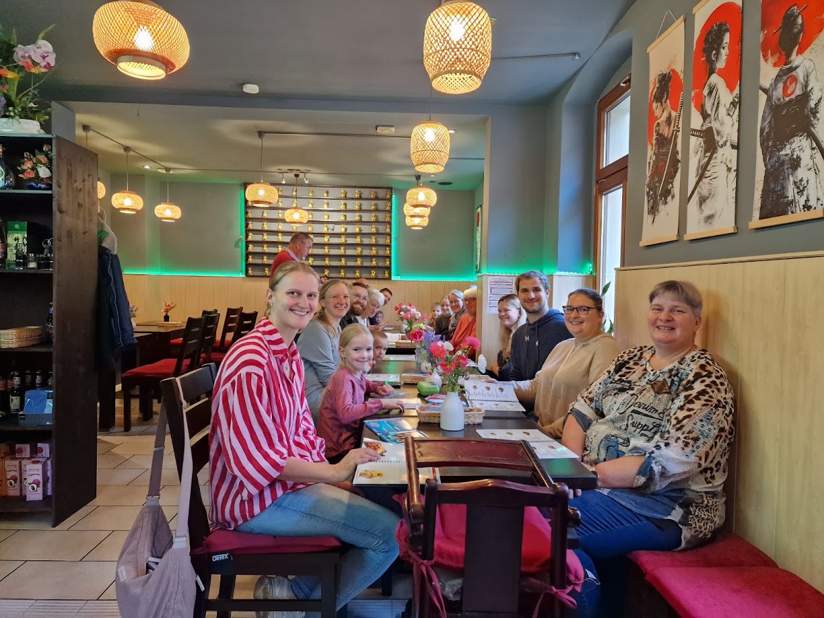 Asia Bistro - Hoang Vuong