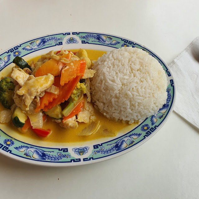 Hühnchen Mit Gemüse In 'mangosauce'