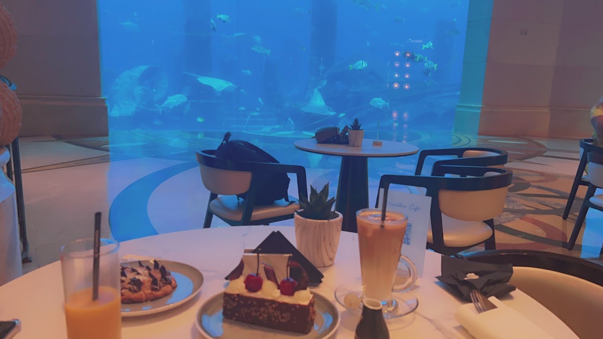 Poseidon Café - Photo 9