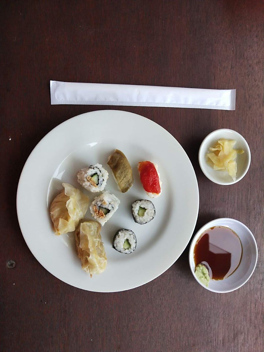 Teratai Vegetarian - Photo 6