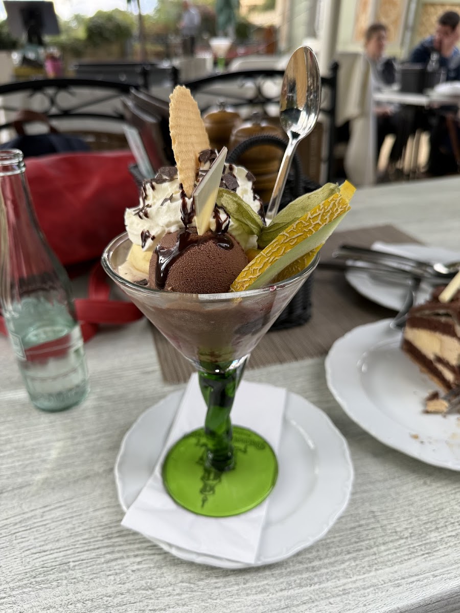 Restaurant & Café Drachenhaus - Photo 3