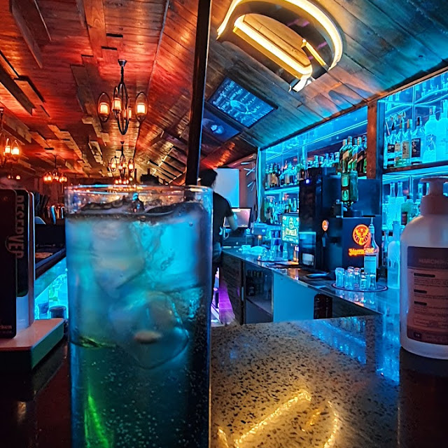 Swimming Pool Cocktail Juice