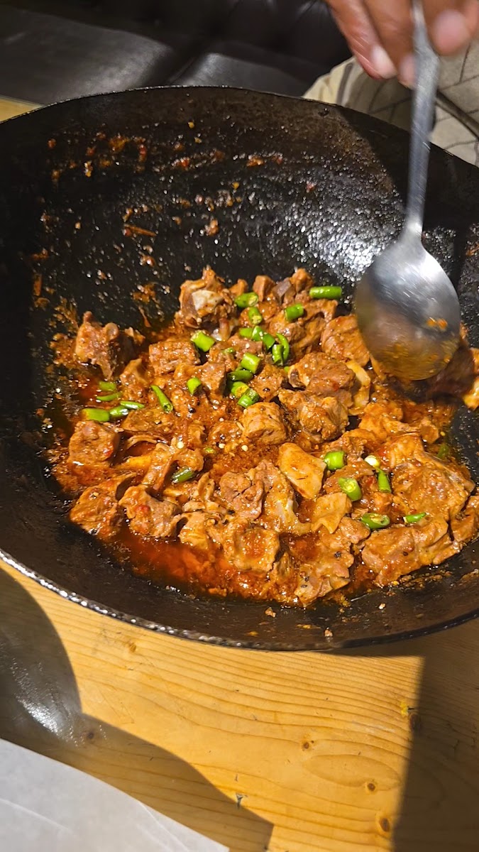 Ghani Shinwari Restaurant - Photo 1