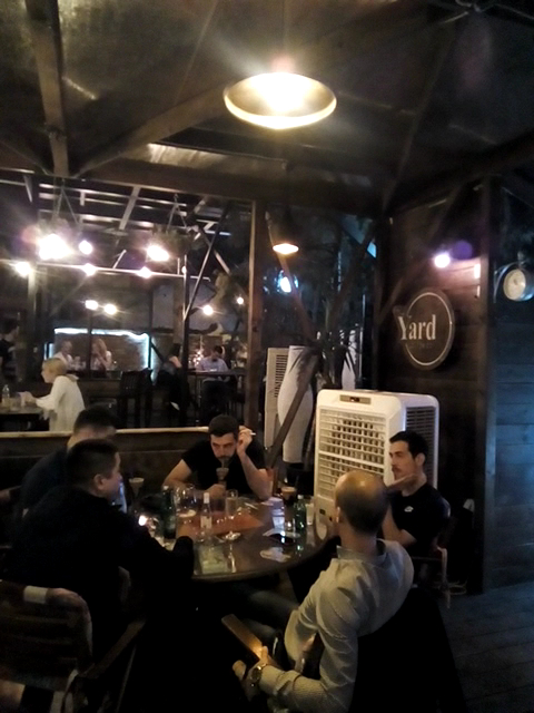 Restaurant „The Yard“ - Photo 1