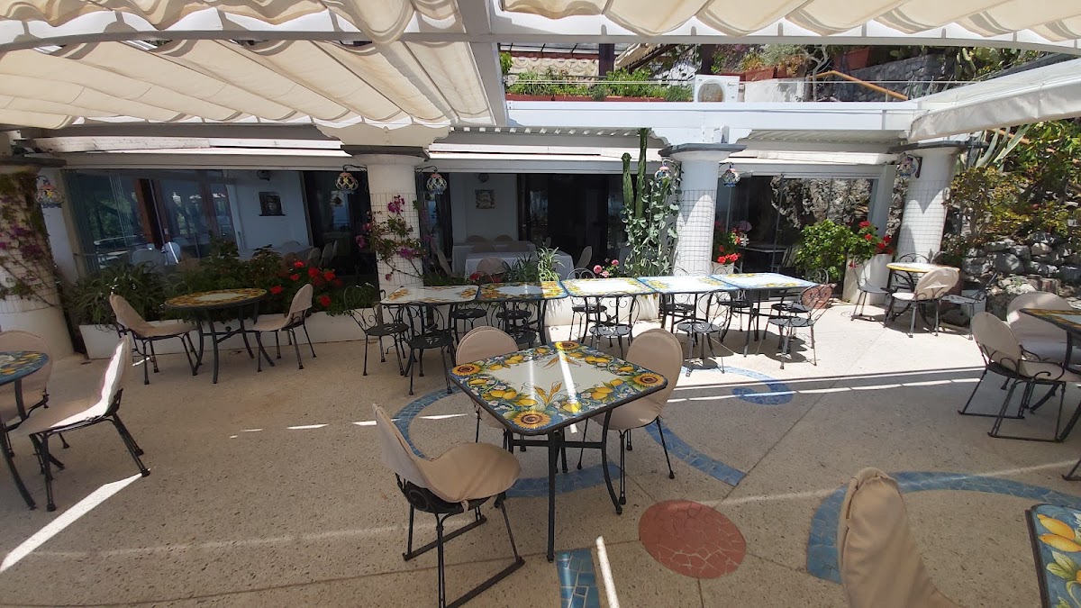 Calajanara Restaurant