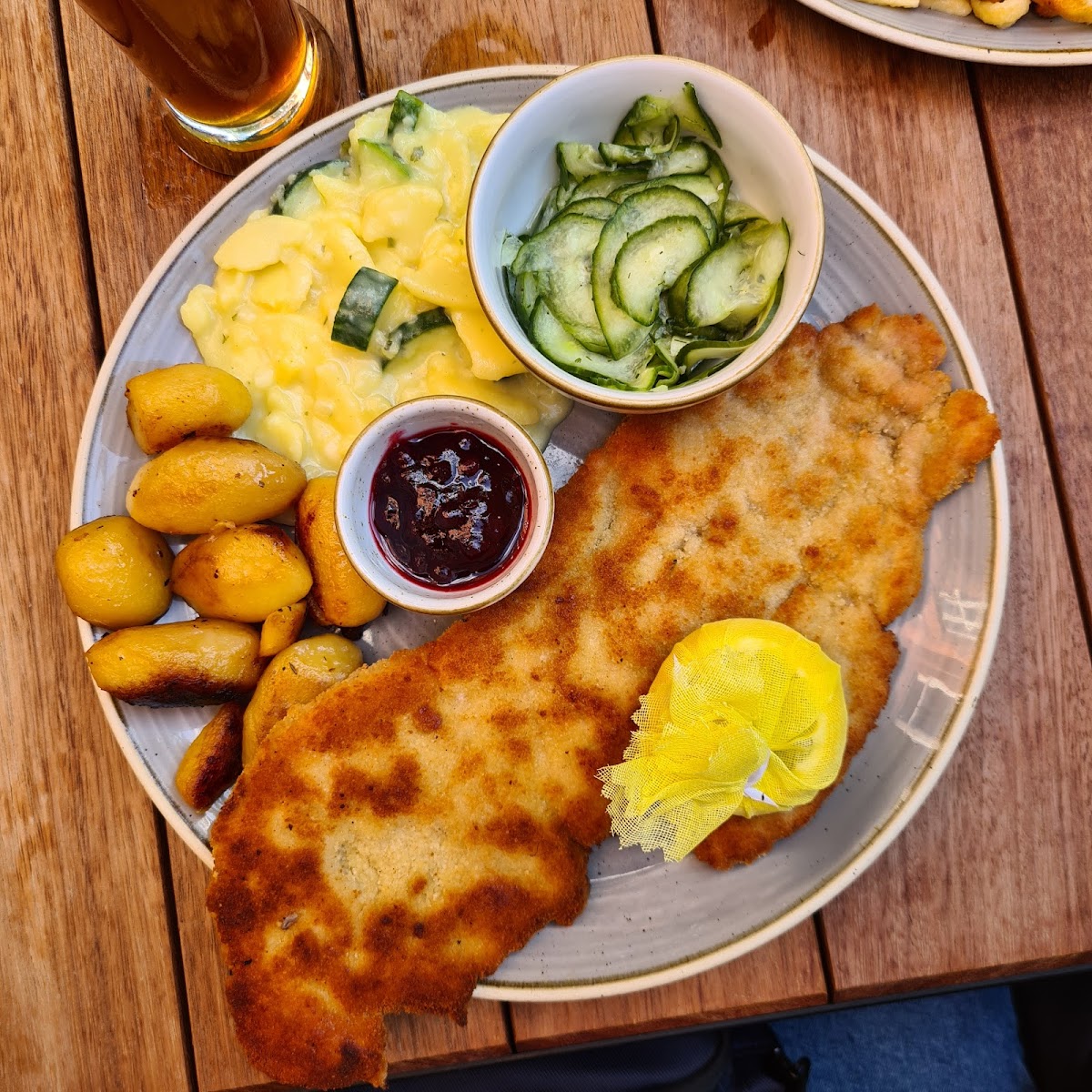 Schnitzelei Mitte - Photo 3