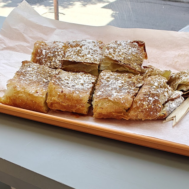 Μπουγάτσα Με Κρέμα Cream Bougatsa