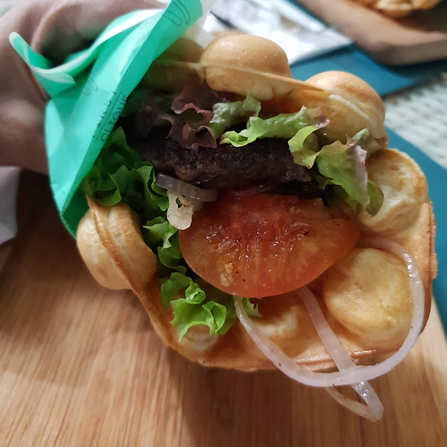 Waffle Burger
