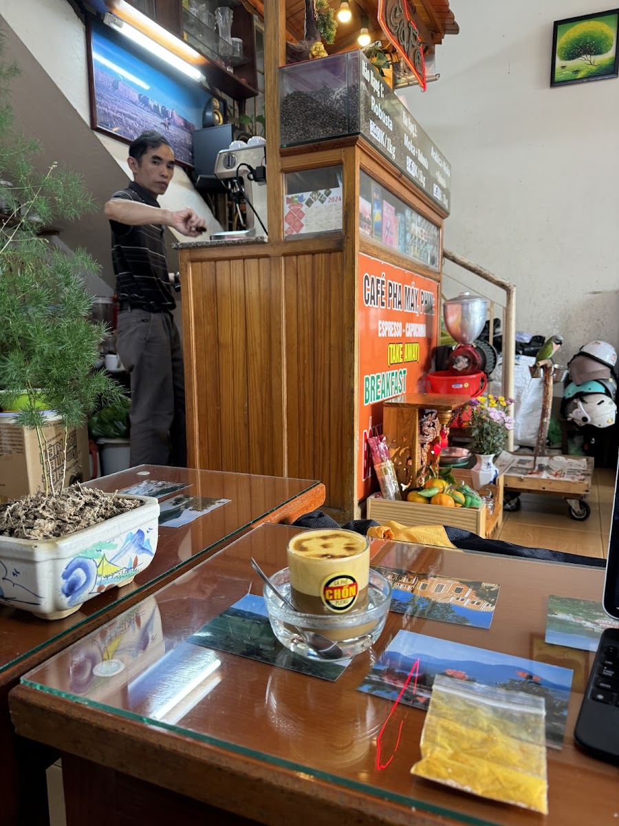 84 breakfast cafe - Photo 3