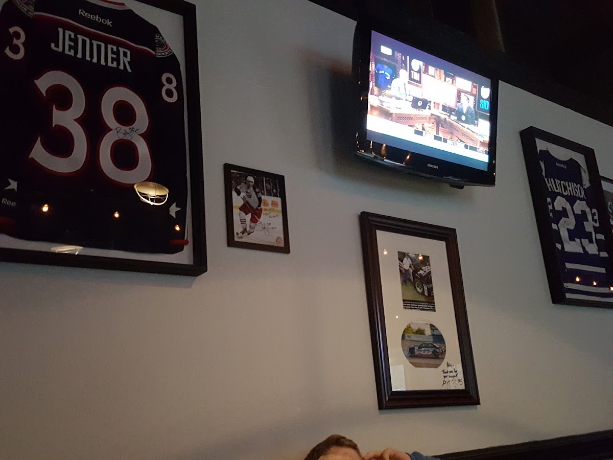 Mill Pond Tap & Grill - Photo 9