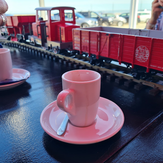 Cafe