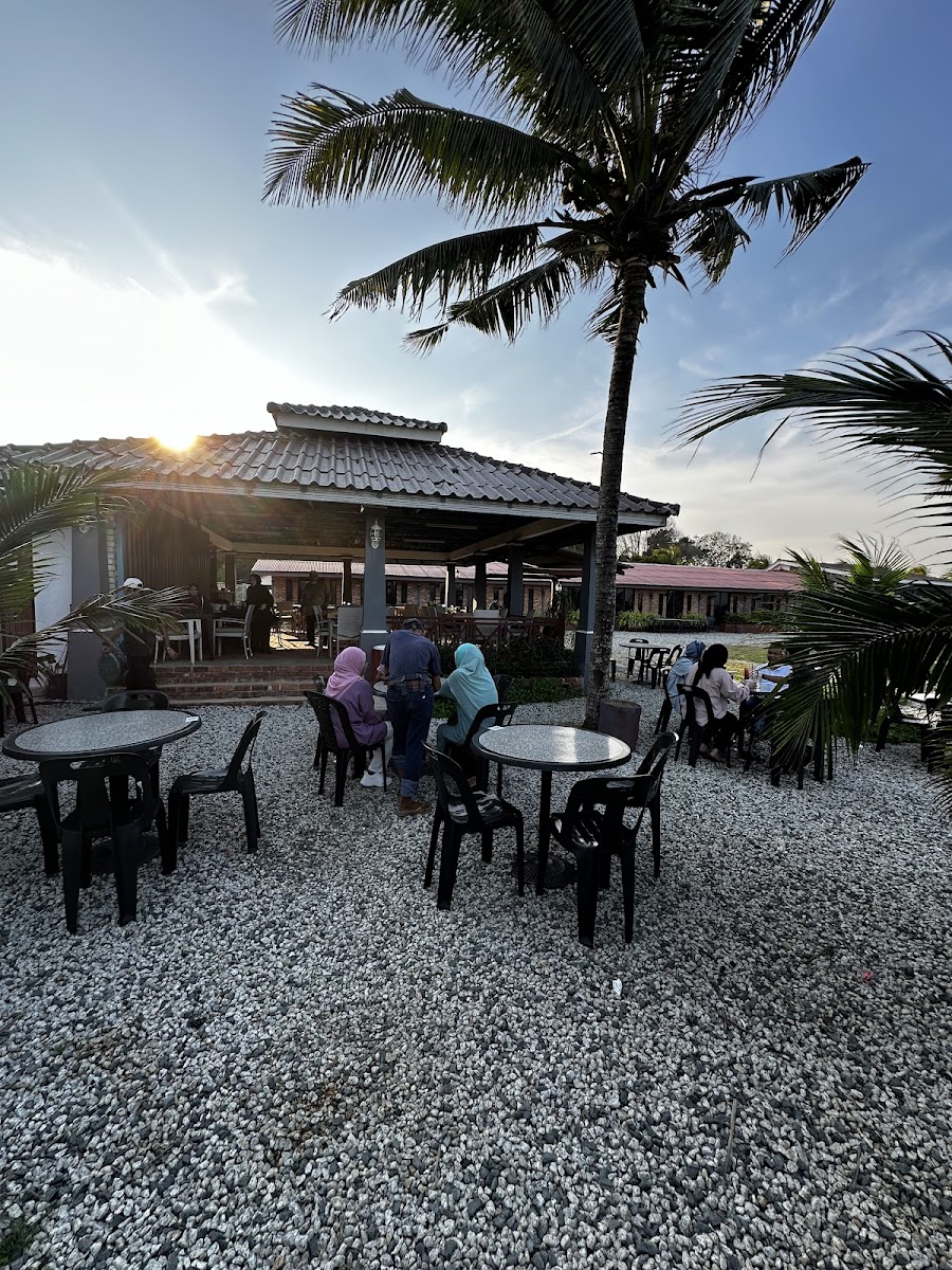 Ulek Cafe