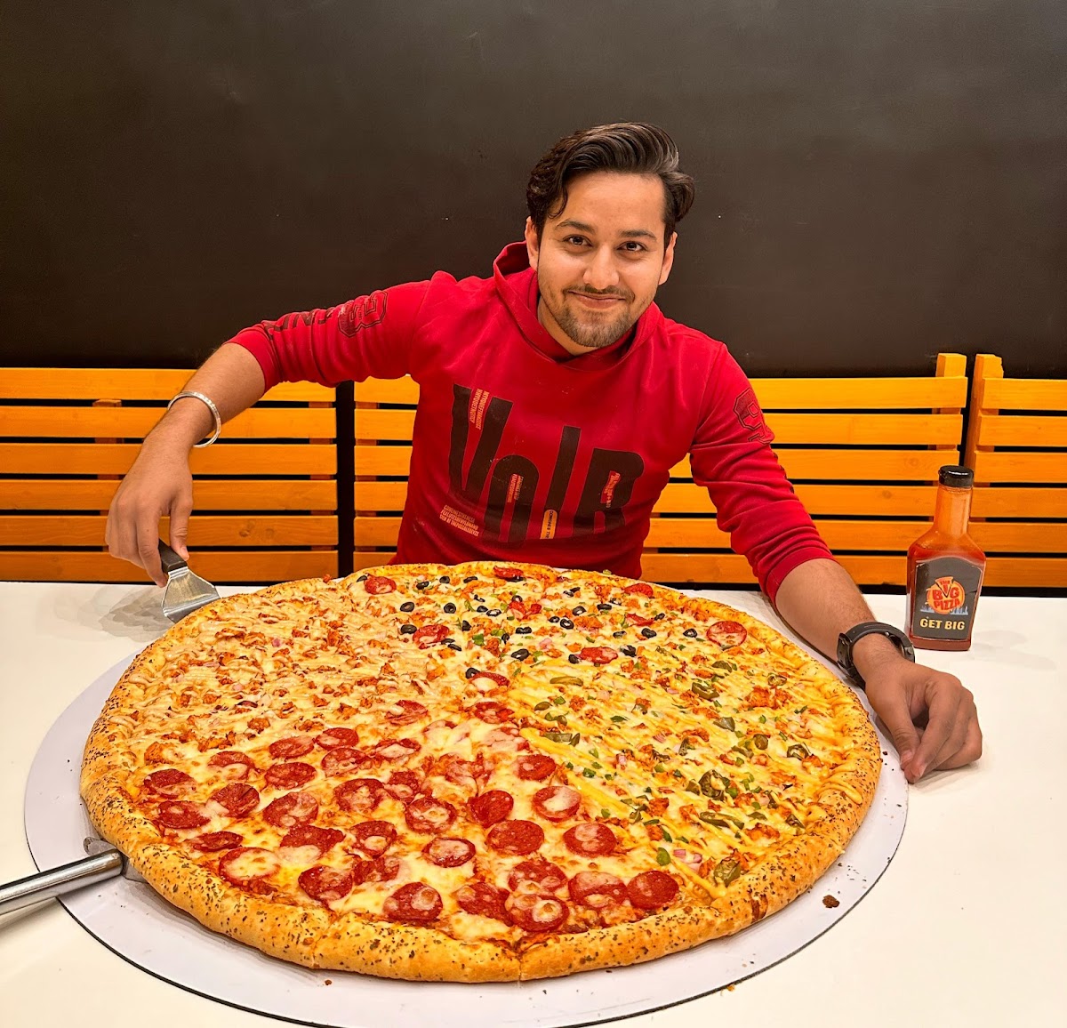The Big Pizza - DHA - Photo 2