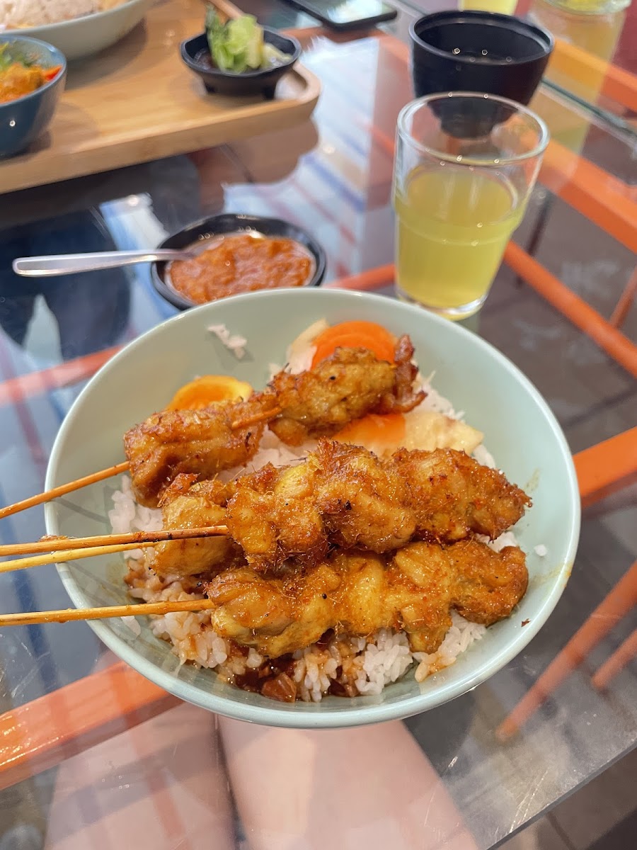 Kampung Dining Signature (Formerly Lax Lax) - Photo 9