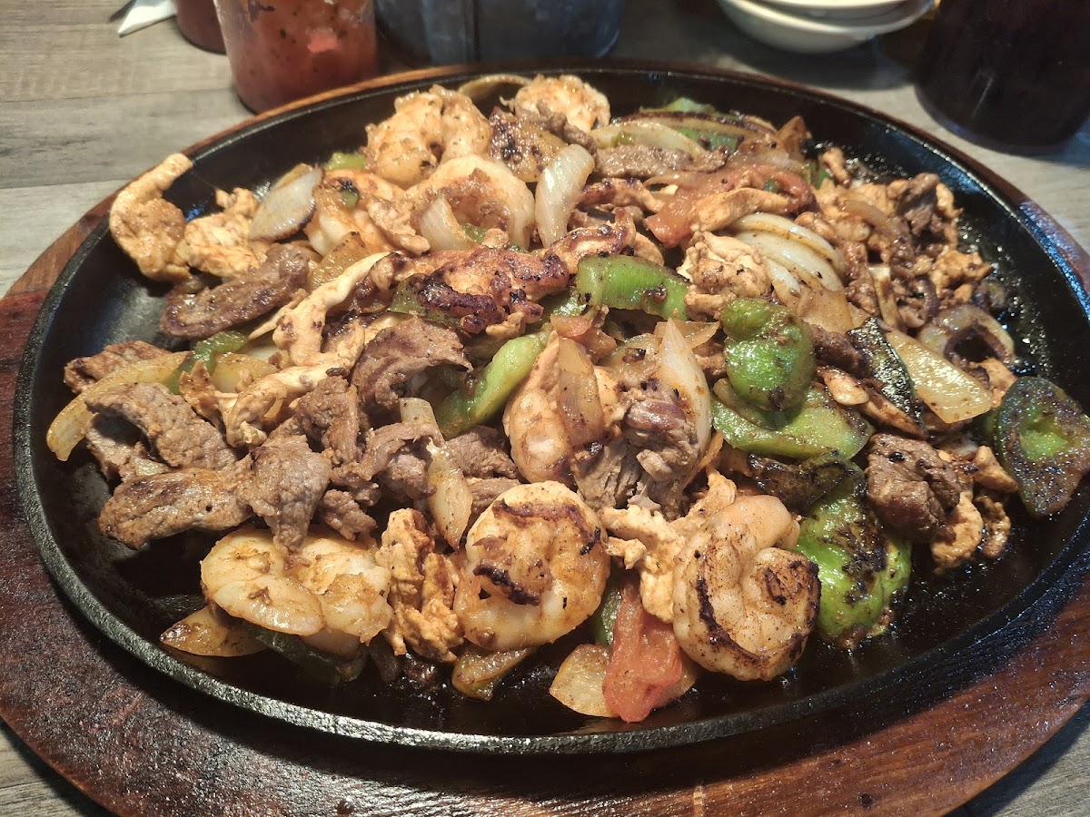 Cantina Amigo's - Photo 2