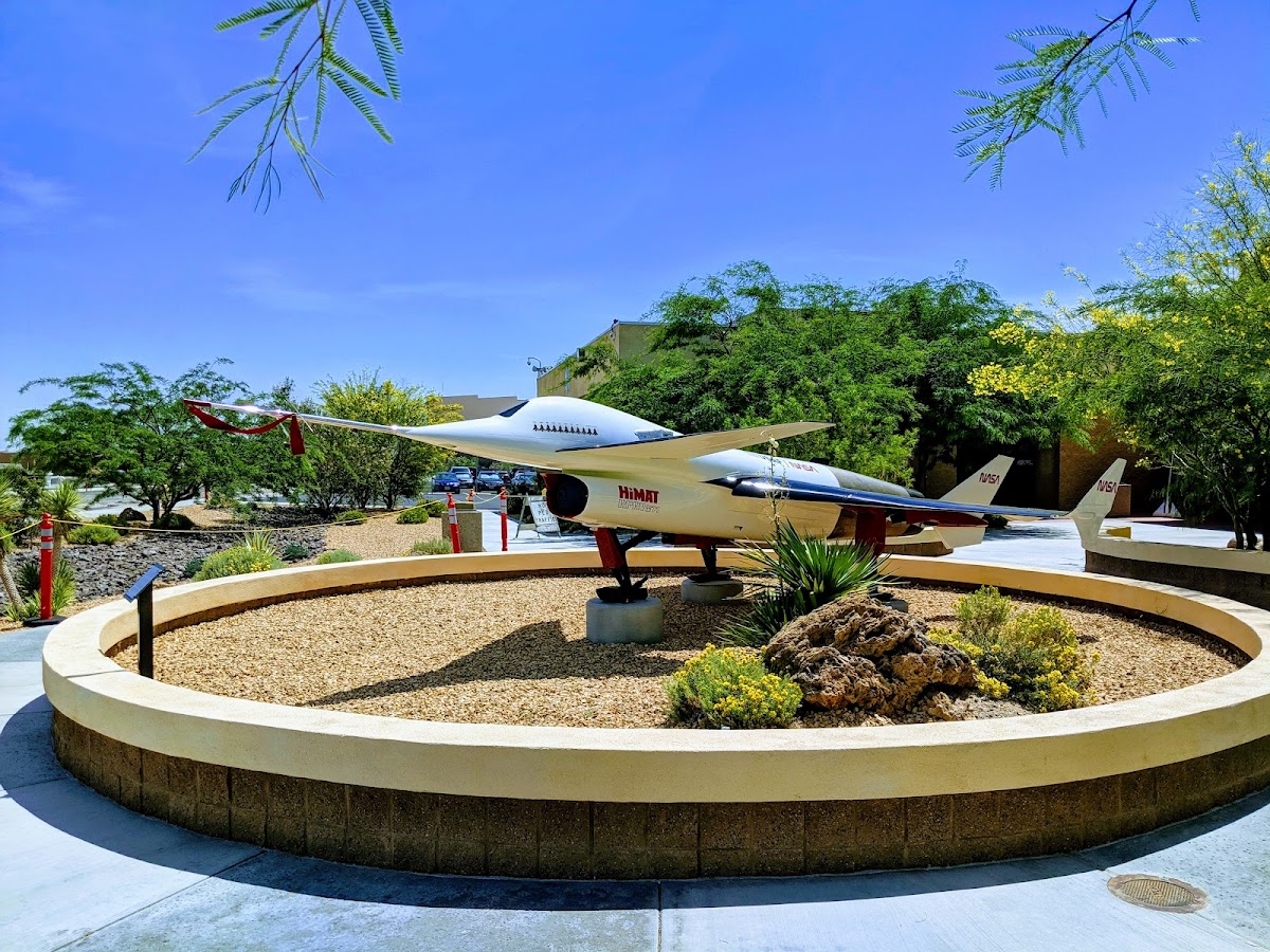 NASA Food Court - Photo 3