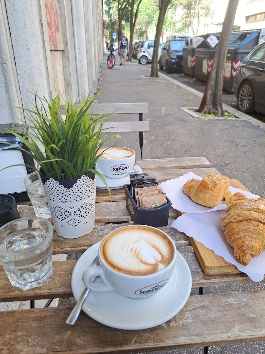 Caffetteria Crystal - Photo 4