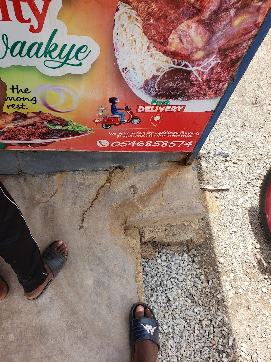Obaa Gifty Waakye - Photo 1
