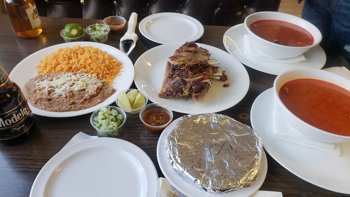 Don Juan Corner Cafe - Photo 7
