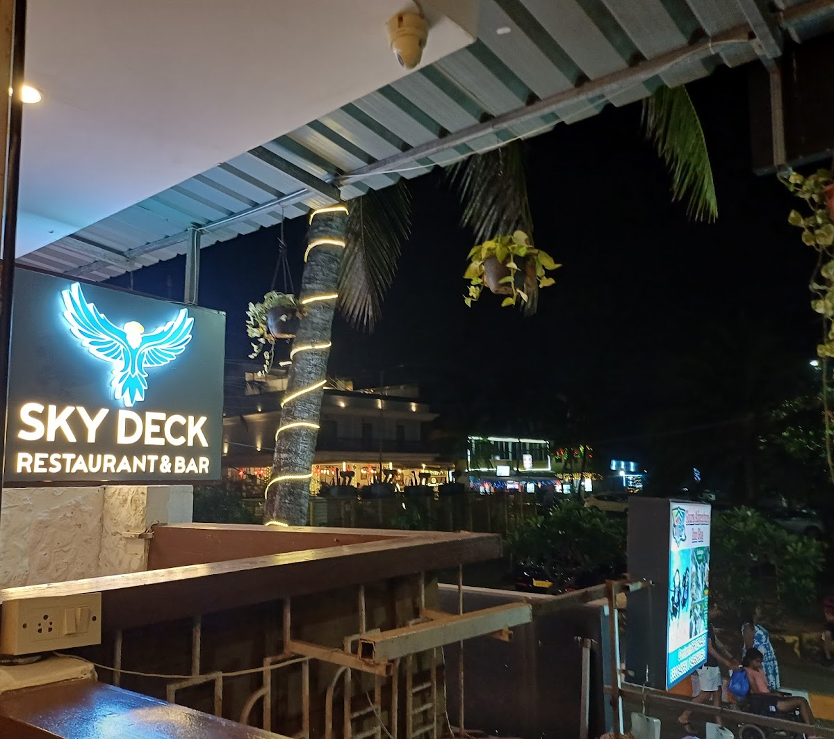 Sky Deck Restaurant & Bar - Photo 5