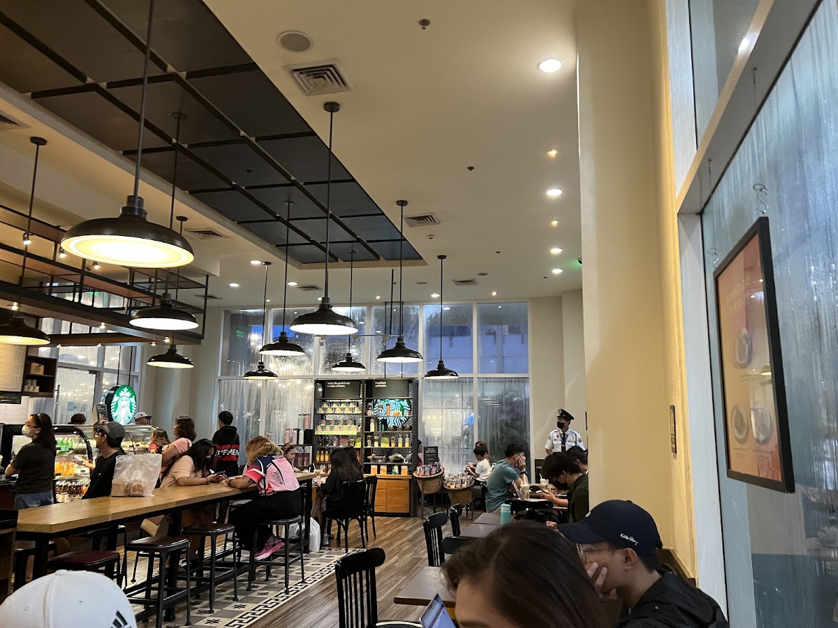 Starbucks Robinsons Antipolo - Photo 3