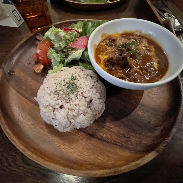 牛バラ肉のデミグラス煮込み