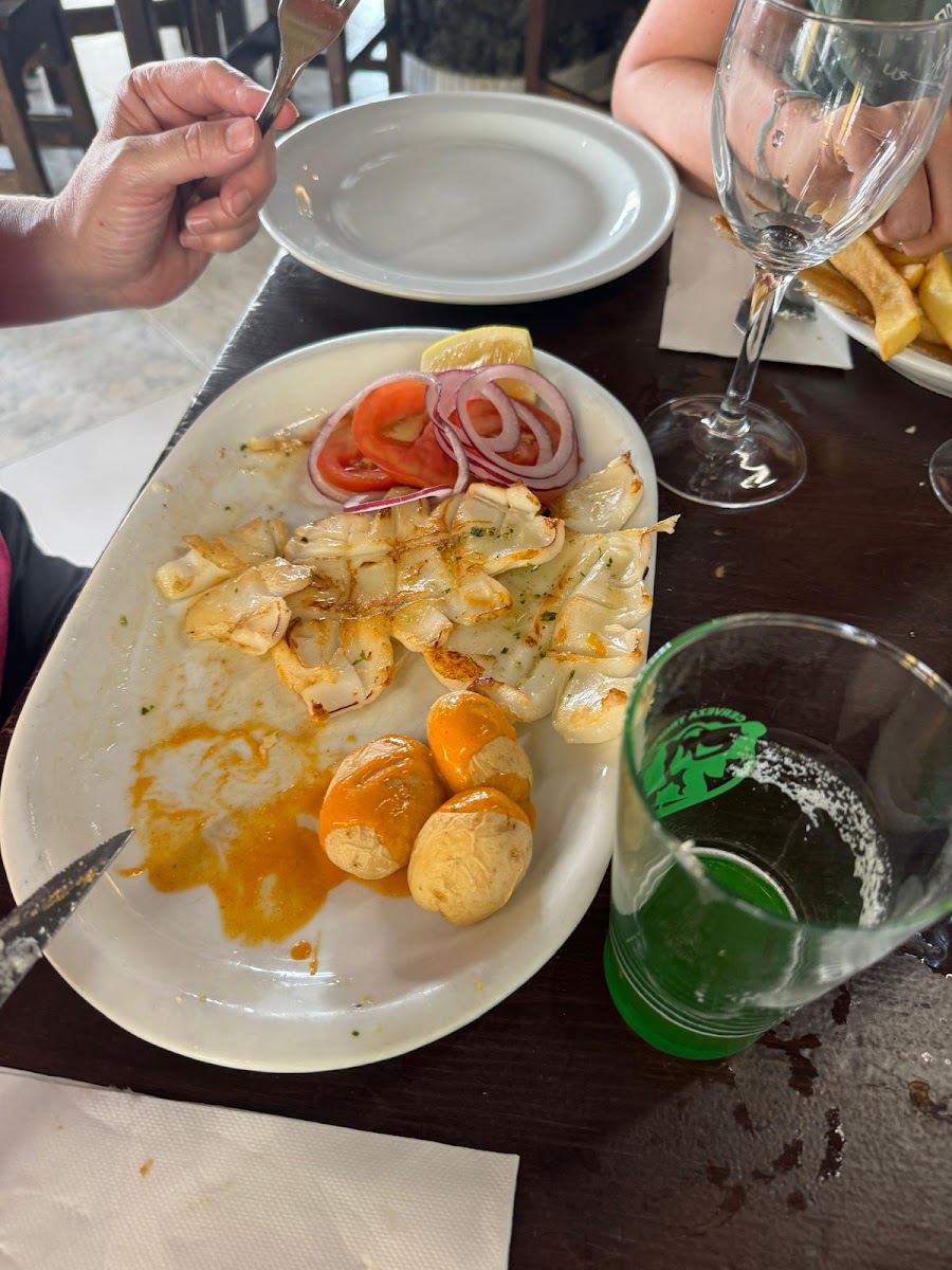 Avenida Restaurante - Photo 9
