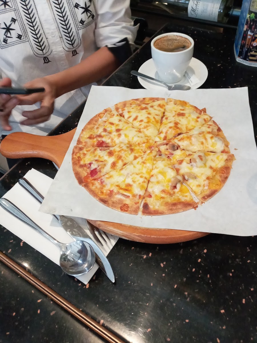 Caffeinees Leisure Mall - Photo 6
