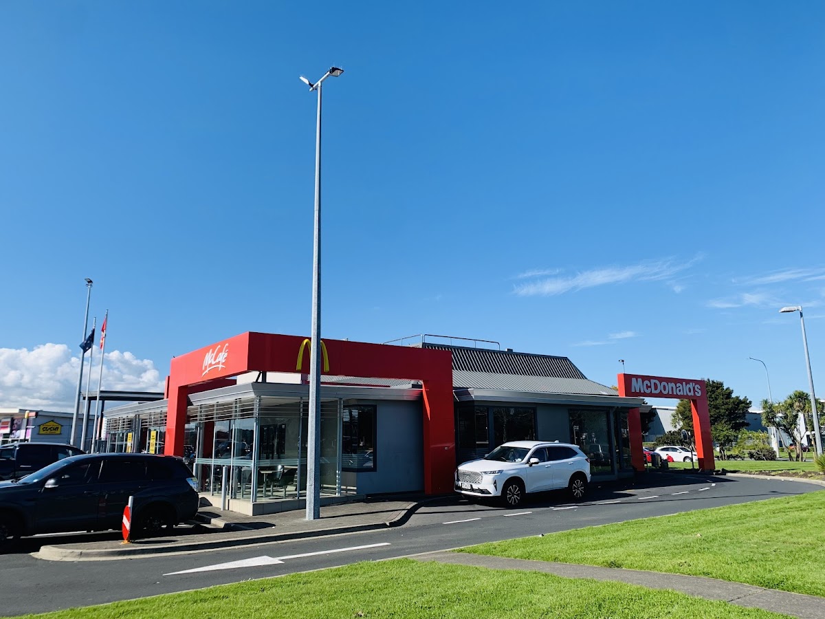 McDonald's Airport Drive Thru