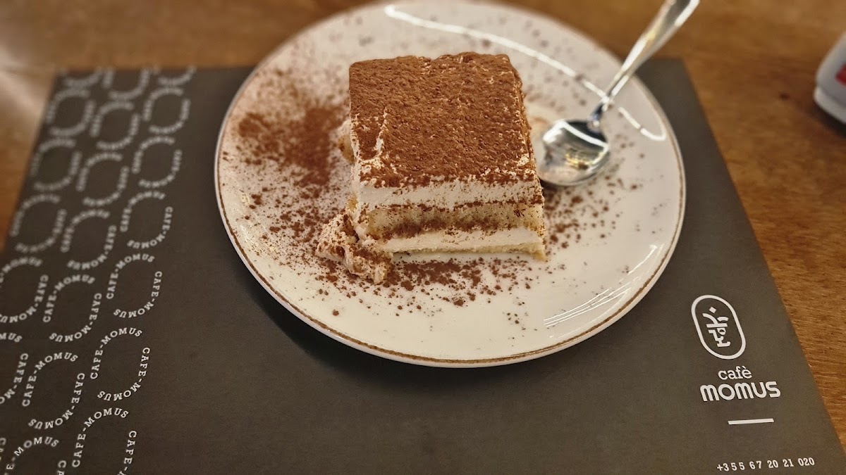 Café Momus - Photo 9
