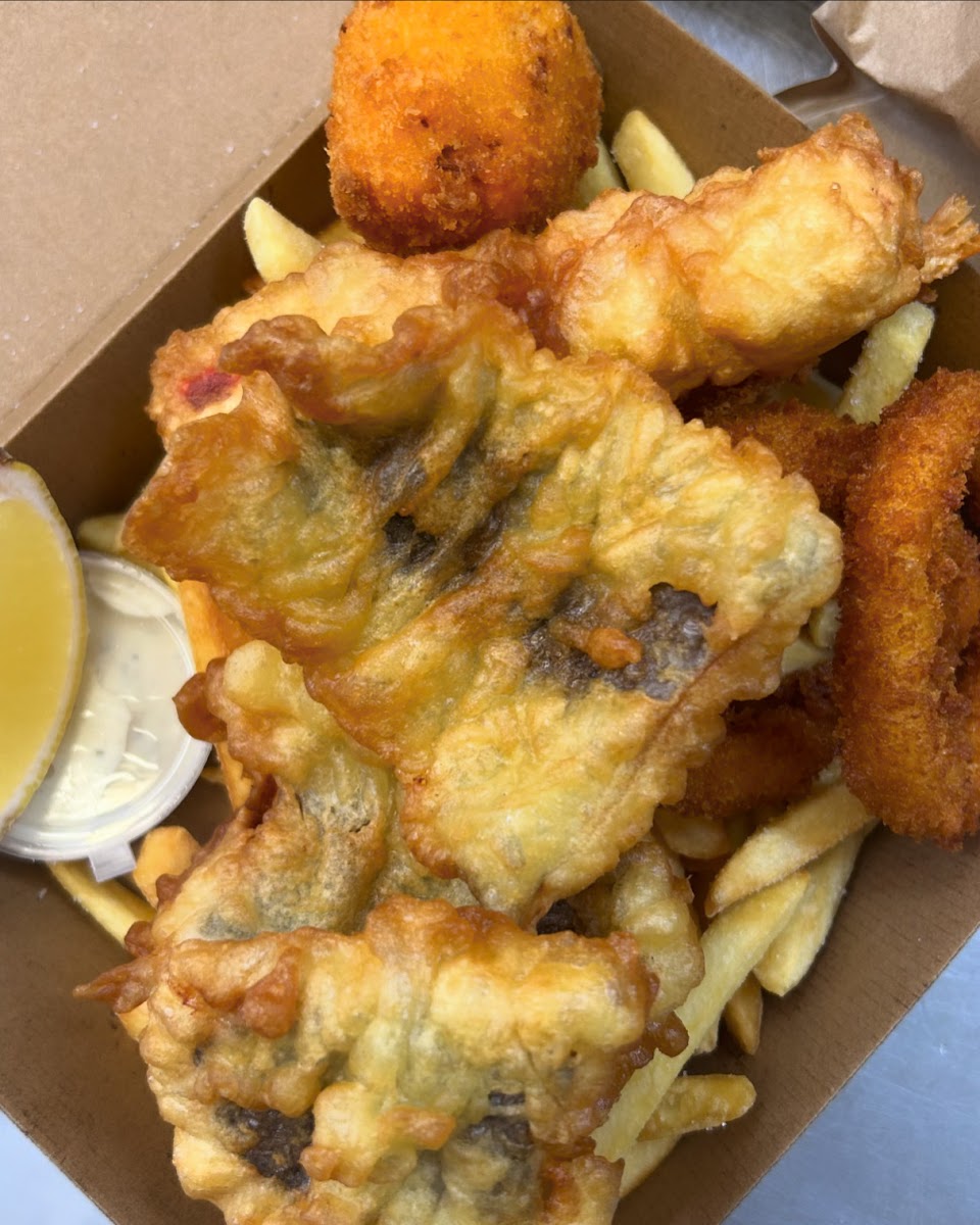 Culburra Beach Takeaway - Photo 9