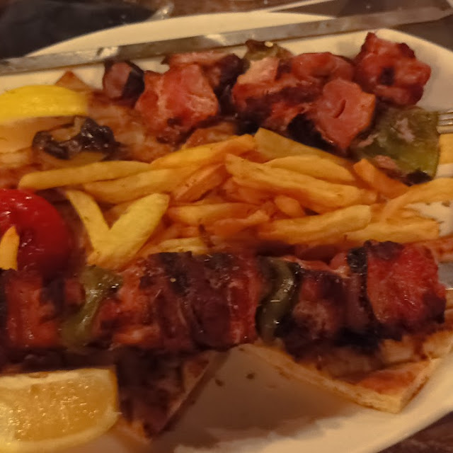 Κοντοσουβλι