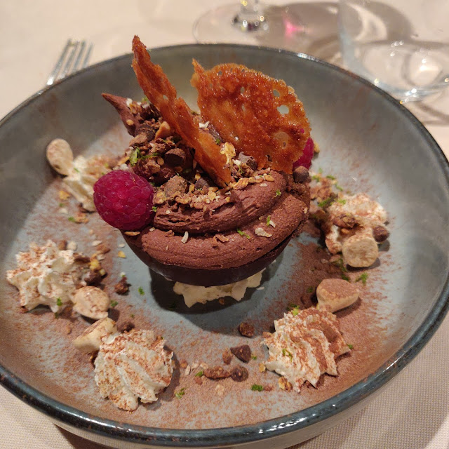Demi-sphère Au Chocolat Ganache Montée & Granola
