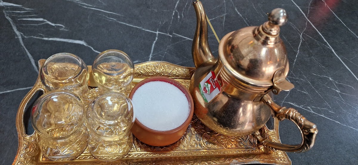 Al Shami Restaurant - Photo 7