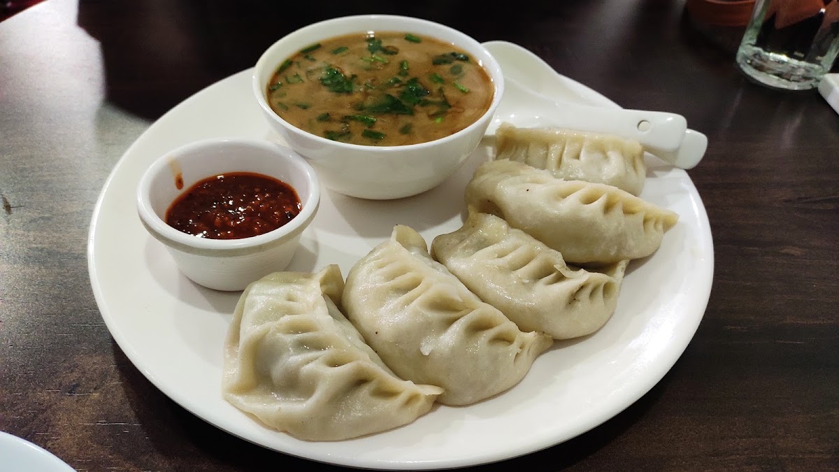 Crystal Chimney Restaurant - Photo 9