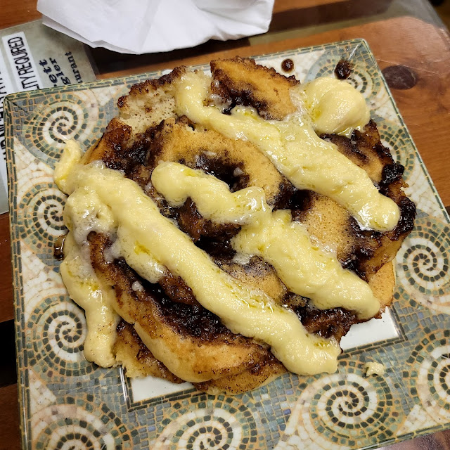 Cinnamon Roll Pancakes