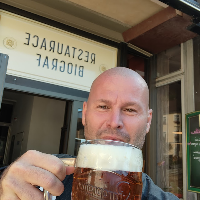 Staropramen V Restauraci Biograf