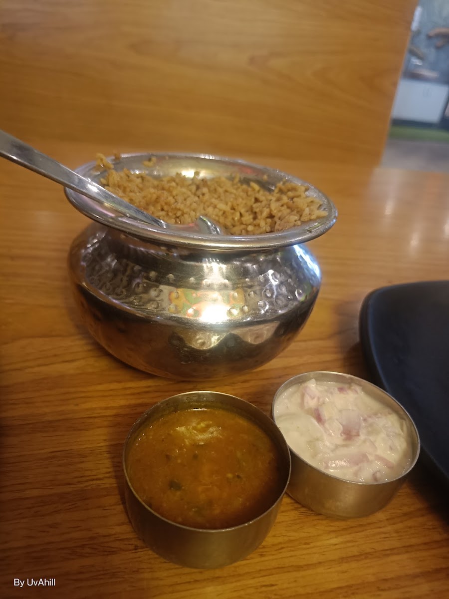 A1FAMILY RESTAURANT - Photo 5