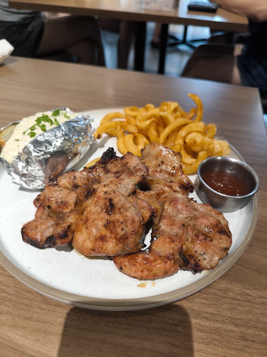 The Charcoal Grill (Kota Kemuning) - Photo 3