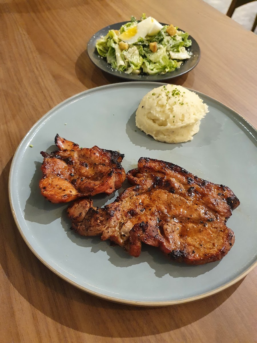 The Charcoal Grill (Kota Kemuning) - Photo 5