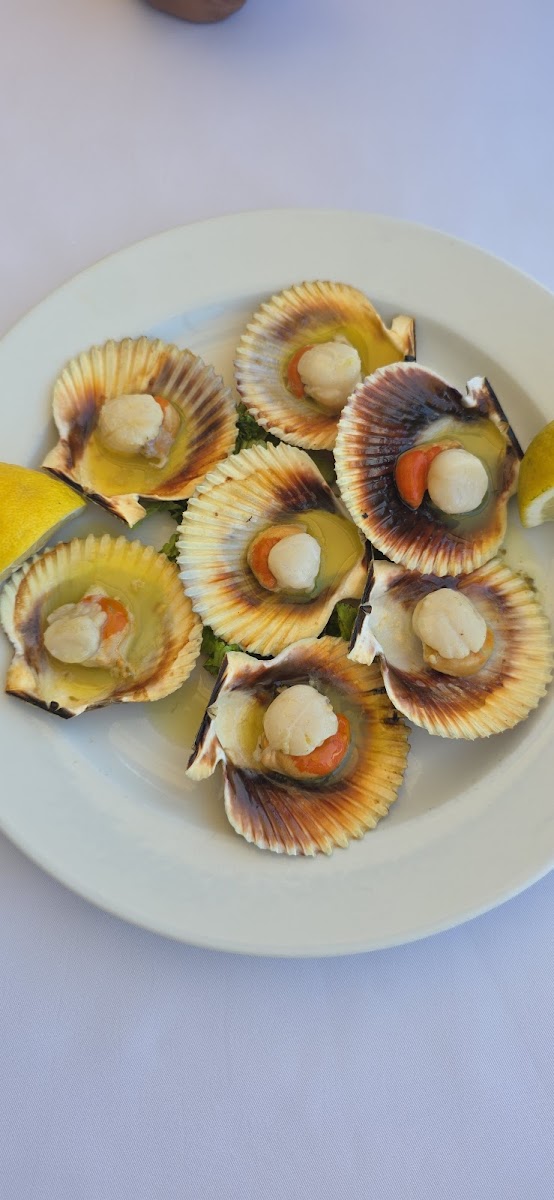 Oceanides Seafood Restaurant - Photo 4