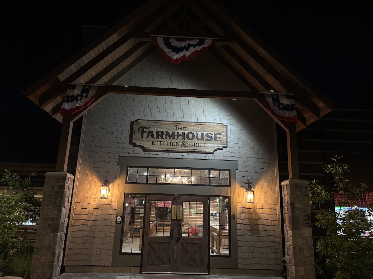 The Farmhouse Kitchen and Grill at Cedar Point