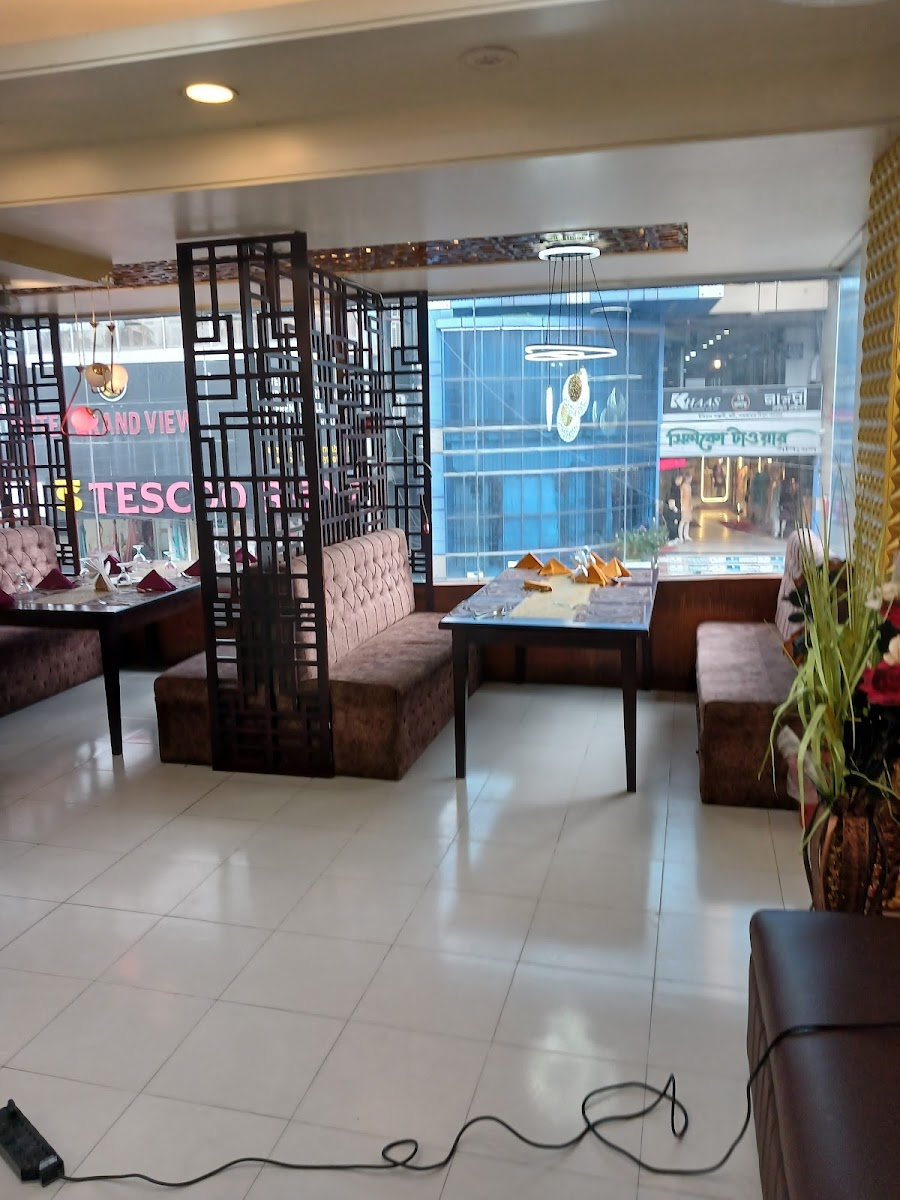 The Luxury Restaurant & Banquet Hall - Photo 3