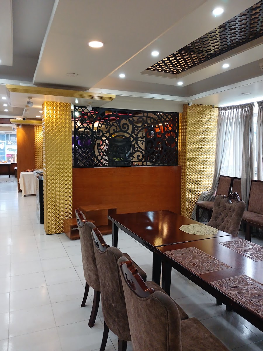 The Luxury Restaurant & Banquet Hall - Photo 5